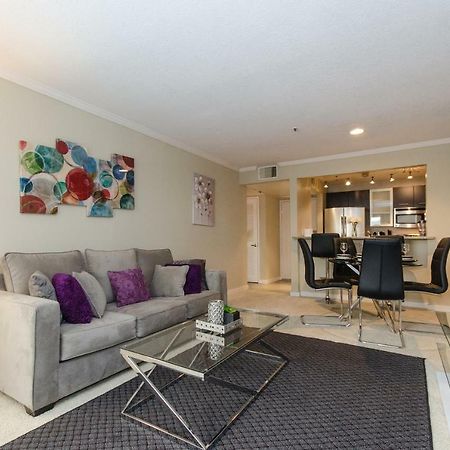 Hollywood Apartment With Balcony Los Angeles Bagian luar foto