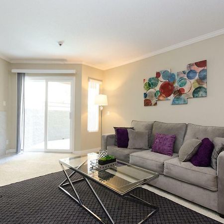 Hollywood Apartment With Balcony Los Angeles Bagian luar foto