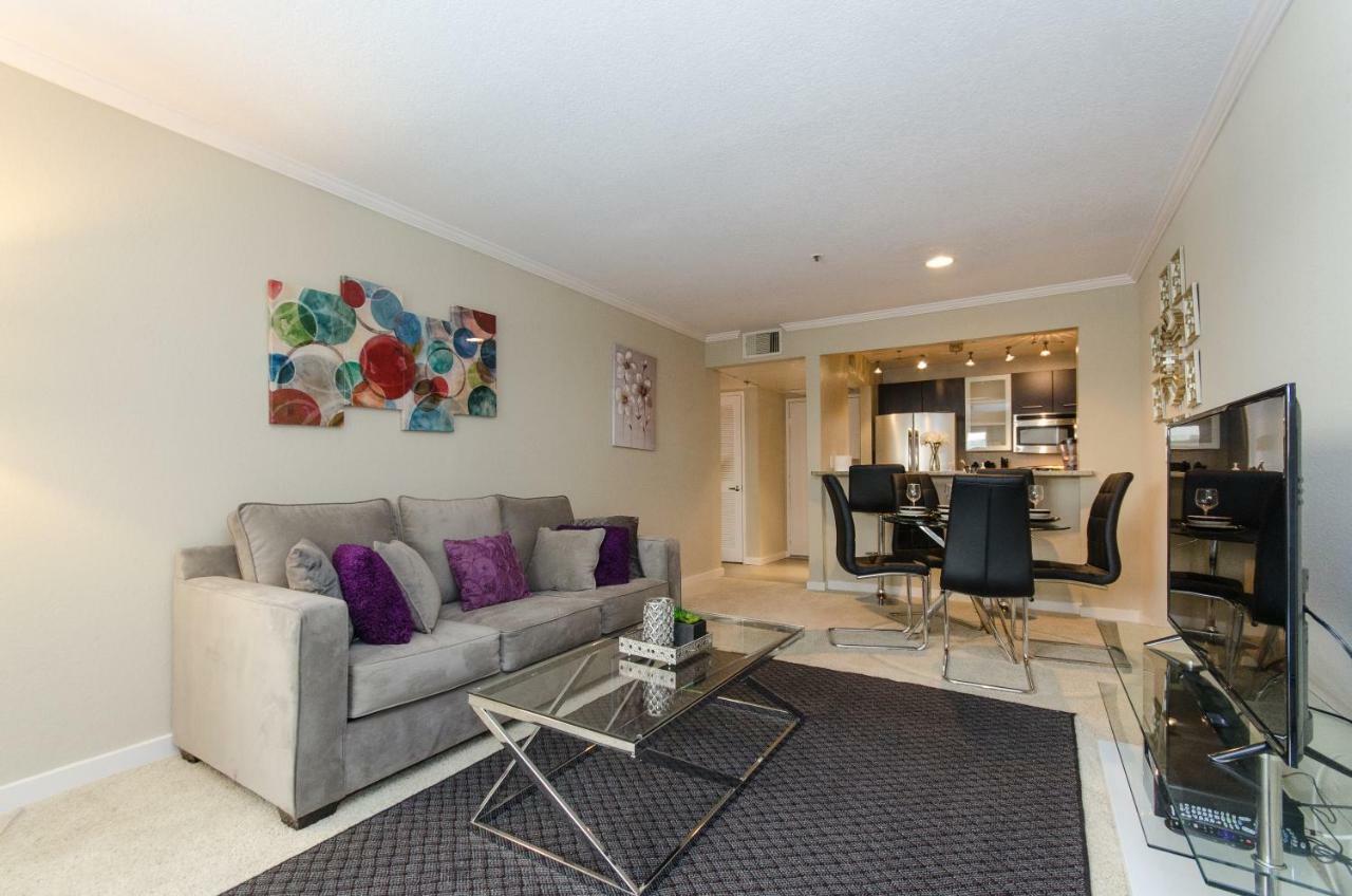 Hollywood Apartment With Balcony Los Angeles Bagian luar foto