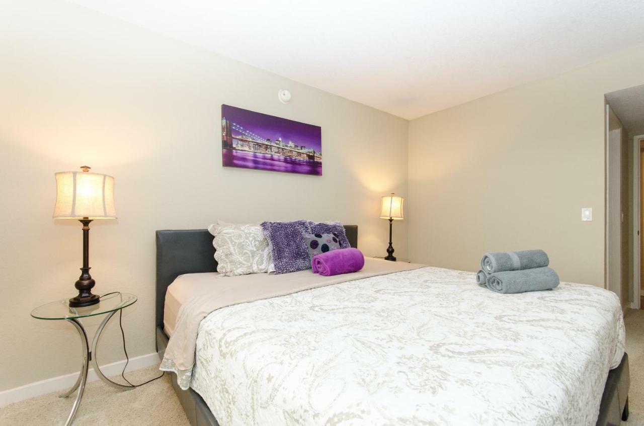 Hollywood Apartment With Balcony Los Angeles Bagian luar foto